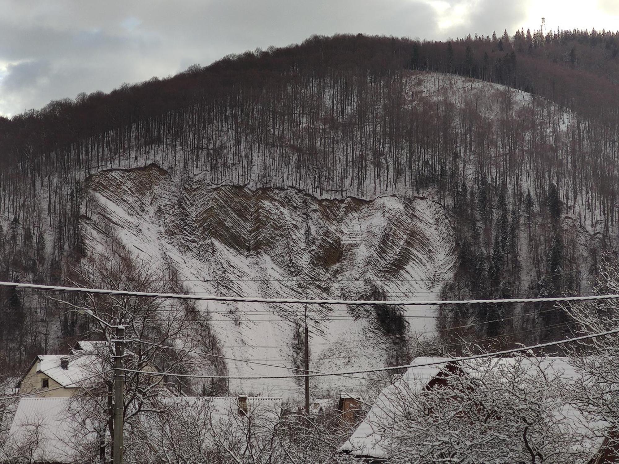 "У Пасічника" Котедж Для Сім'Ї Jaremtsche Exterior foto